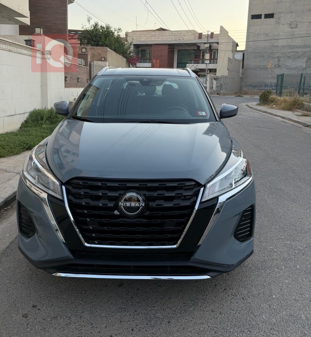 Nissan Kicks
